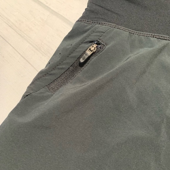 Nike Dri-Fit Black Running shorts. Size M. - Picture 6 of 12